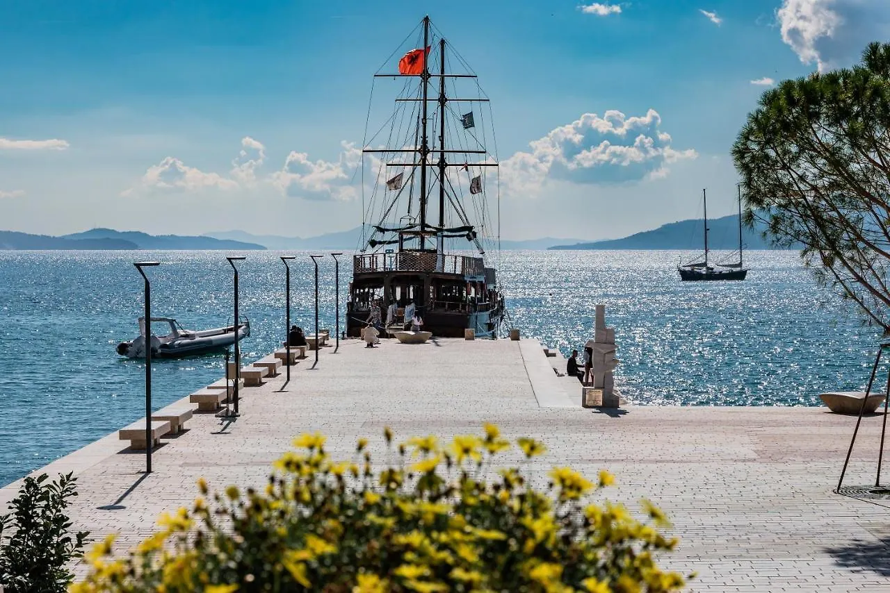 Olivia Apartment Sarande