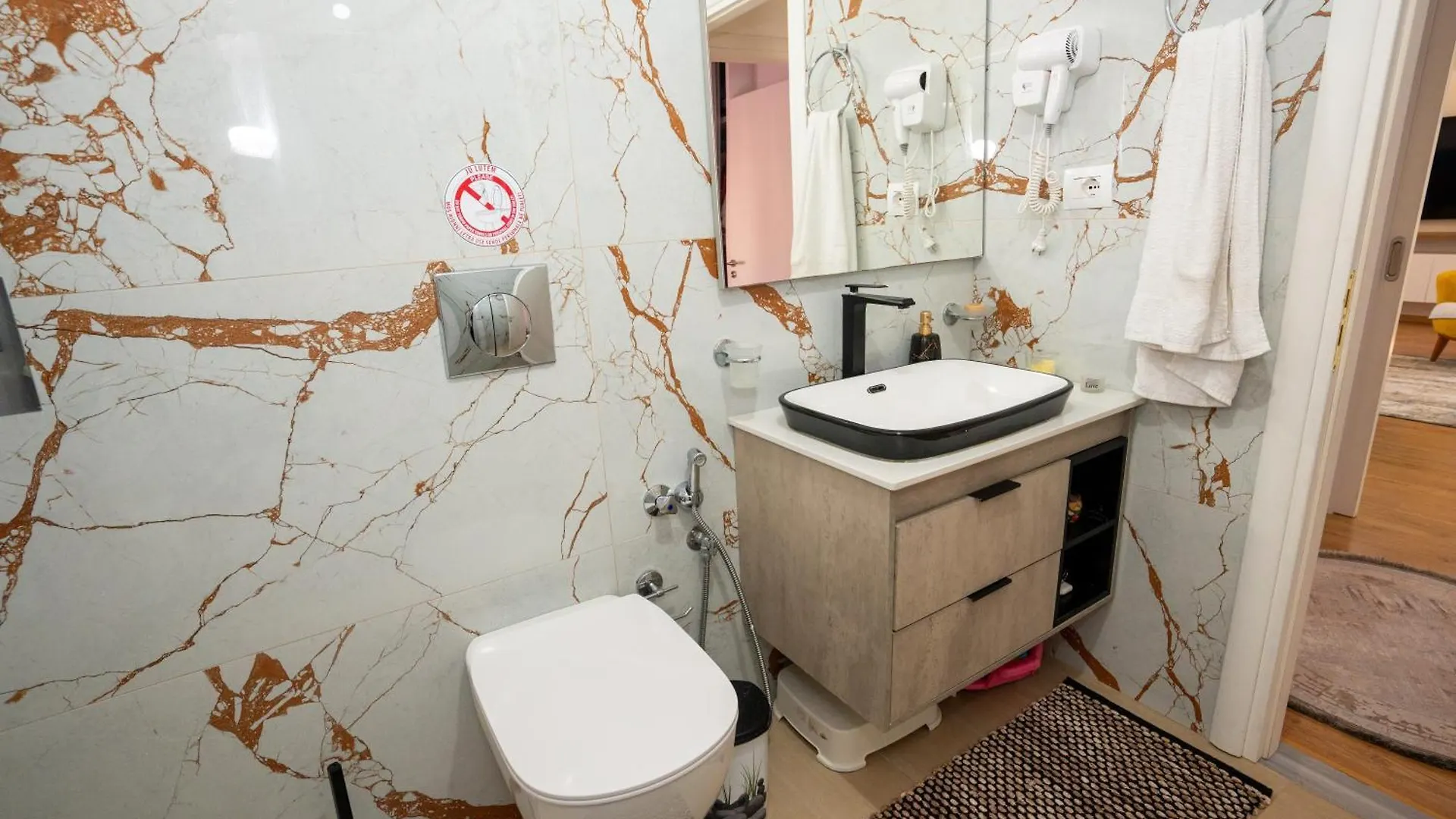 Olivia Apartment Sarande Albania