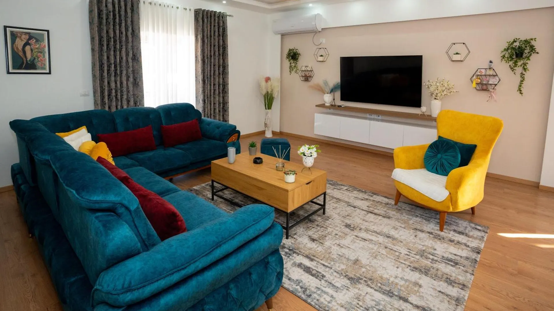 Olivia Apartment Sarande Albania